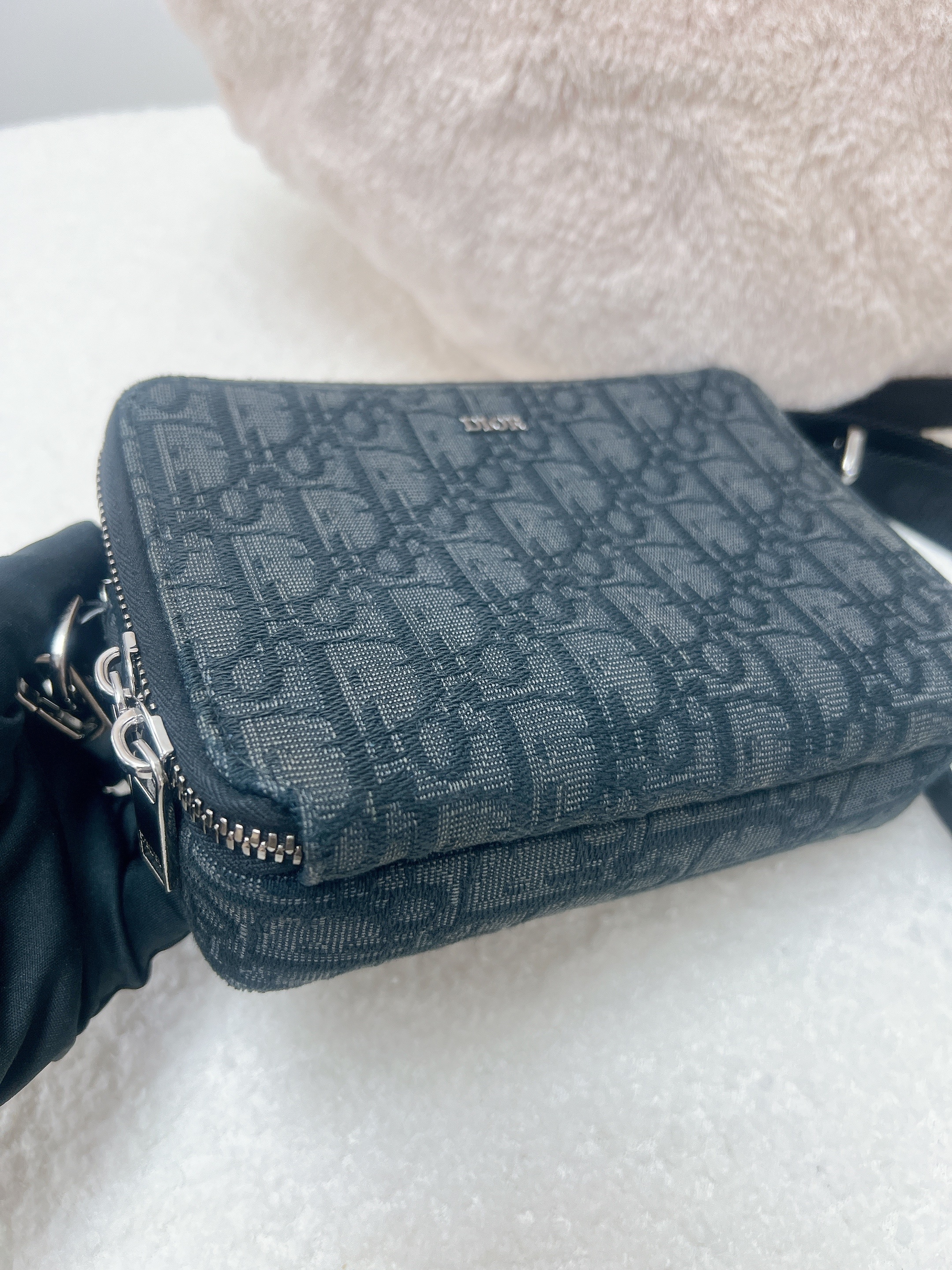 Dior camera bag black oblique