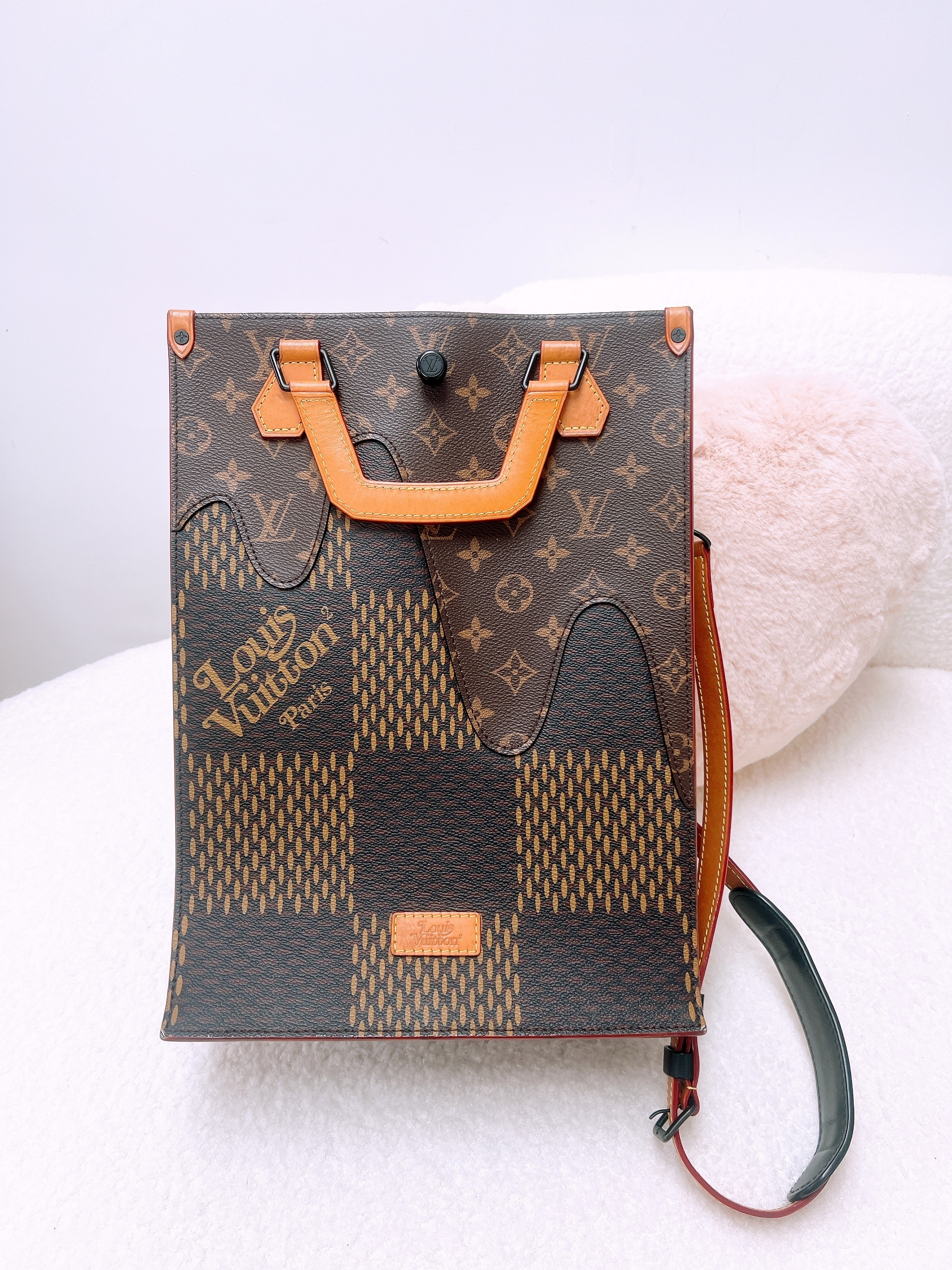 Lv x Nigo tote brown monogram