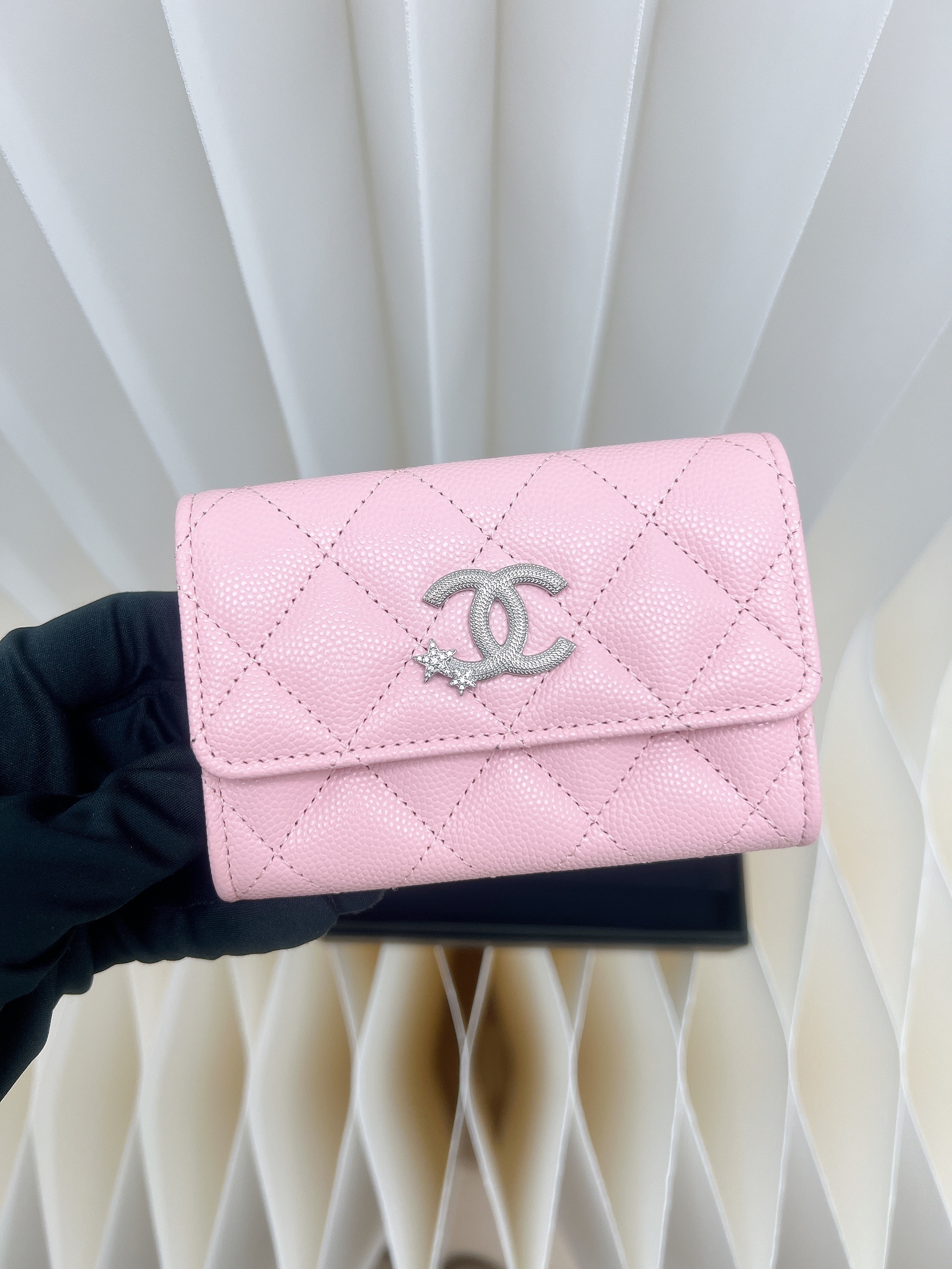 *Unused* Chanel star logo card holder / wallet (pink caviar/ silver)