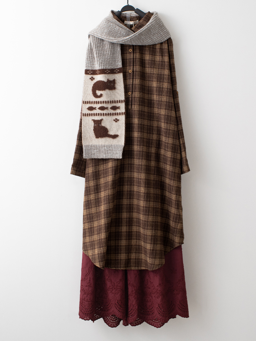 法蘭絨格紋洋裝繡花純棉柔軟寬褲組合