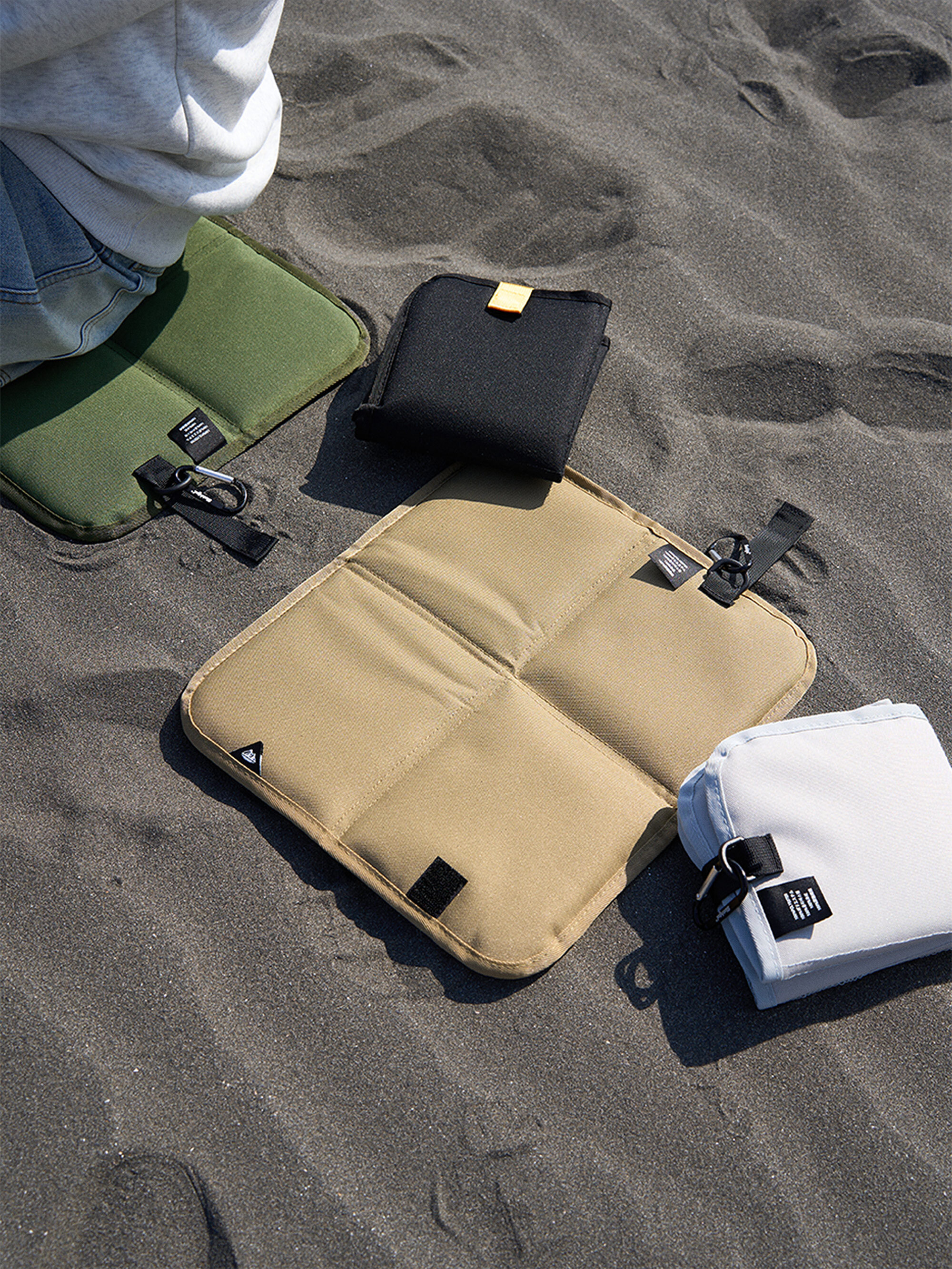 SLOTHFUL 隨行摺疊坐墊