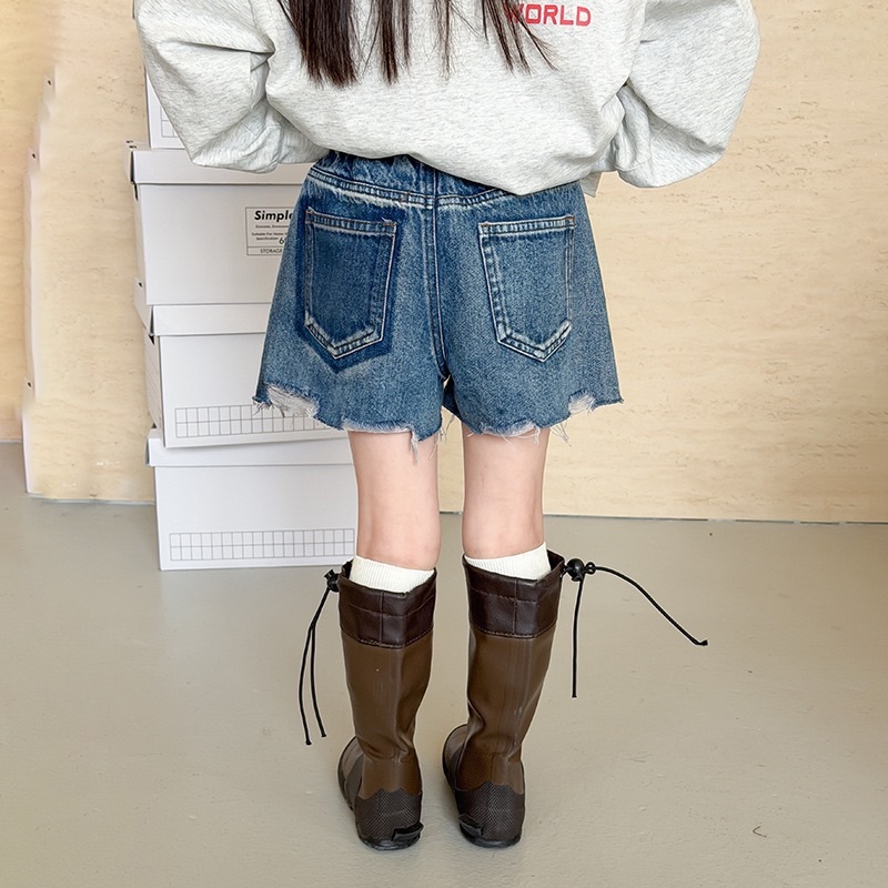 不修邊牛仔短褲