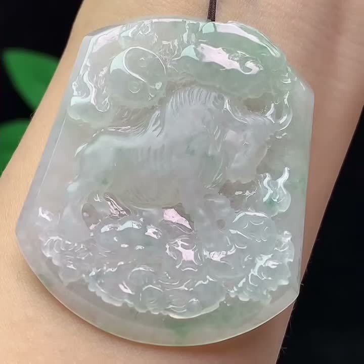 翡翠冰種飄花牛牌,天然翡翠A玉, 緬甸玉, Jade, Jadeite