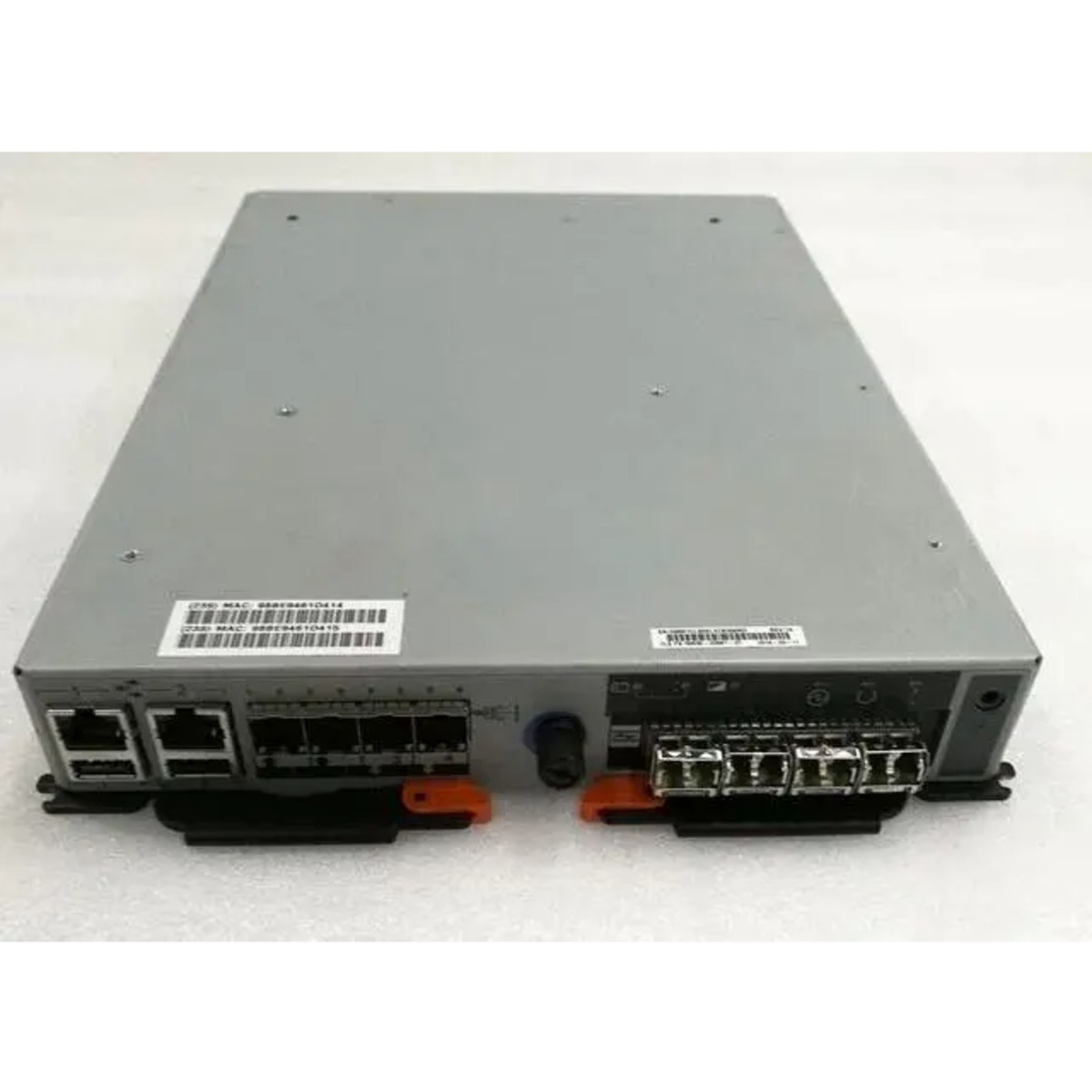 00AR107 IBM V3500 帶電池的控制器 (翻新)