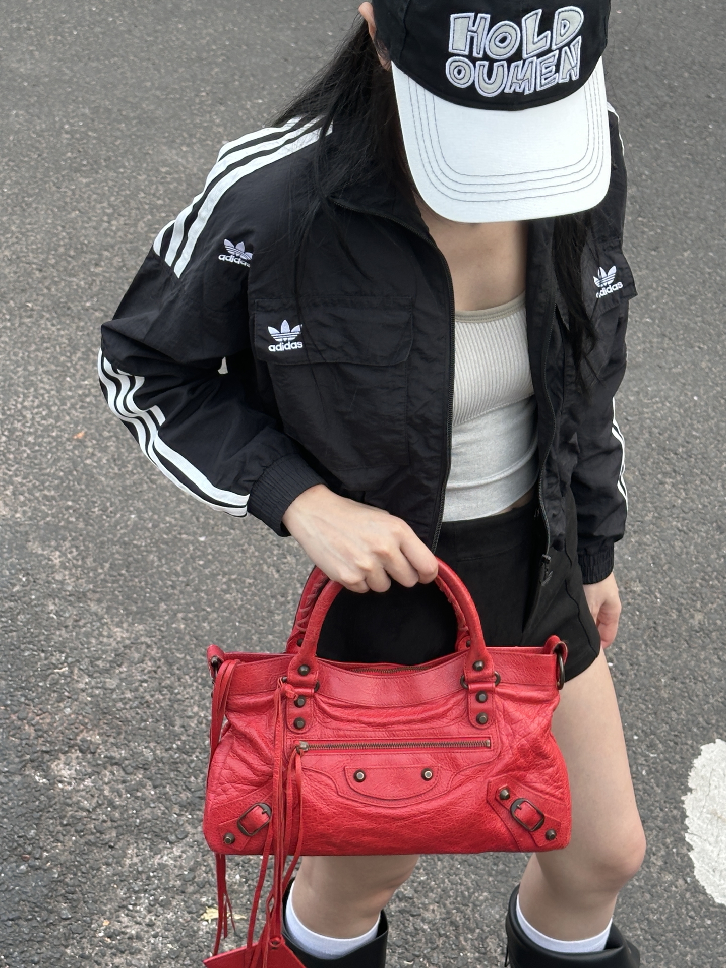 代購-adidas originals ADICOLOR CLASSICS 條紋運動寬松短款立領夾克 女款 黑色