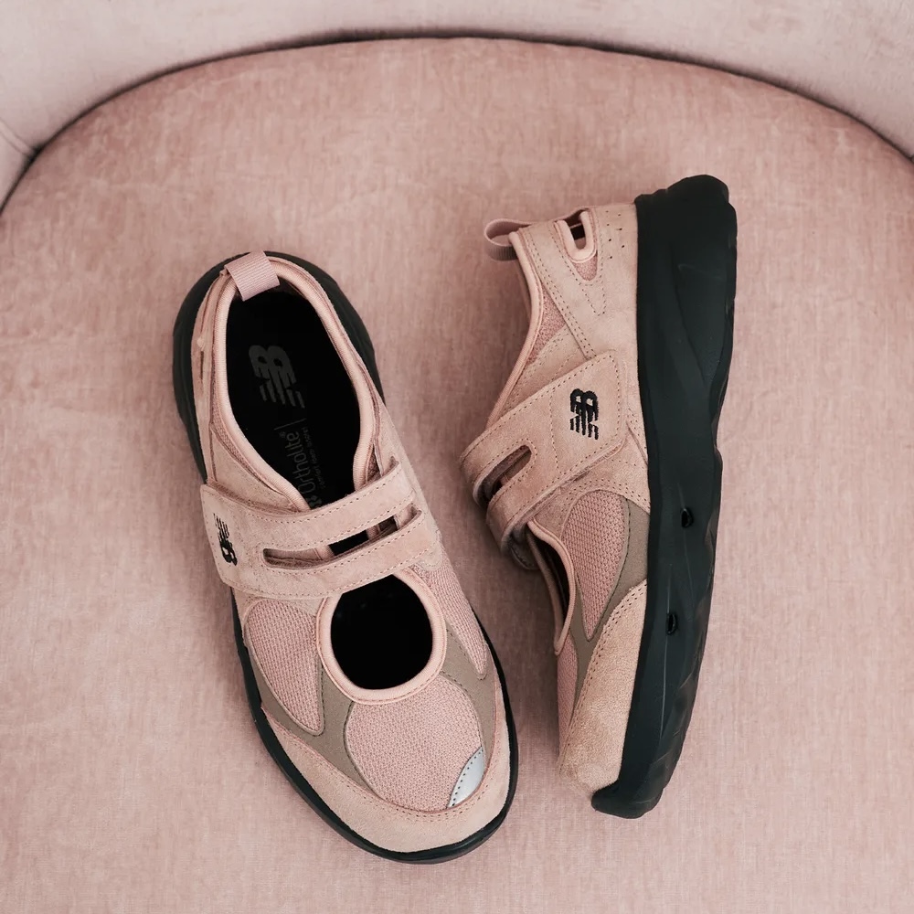 NEW BALANCE BREEZE 牡丹粉 粉色 瑪莉珍 運動風 休閒 女鞋 SD2203PI