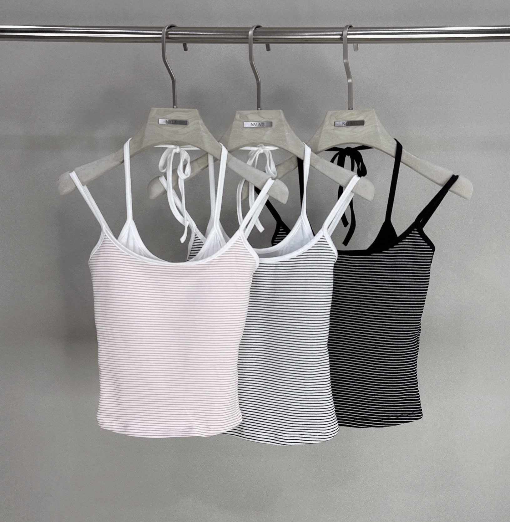 假兩件繞脖罩杯條紋背心 332