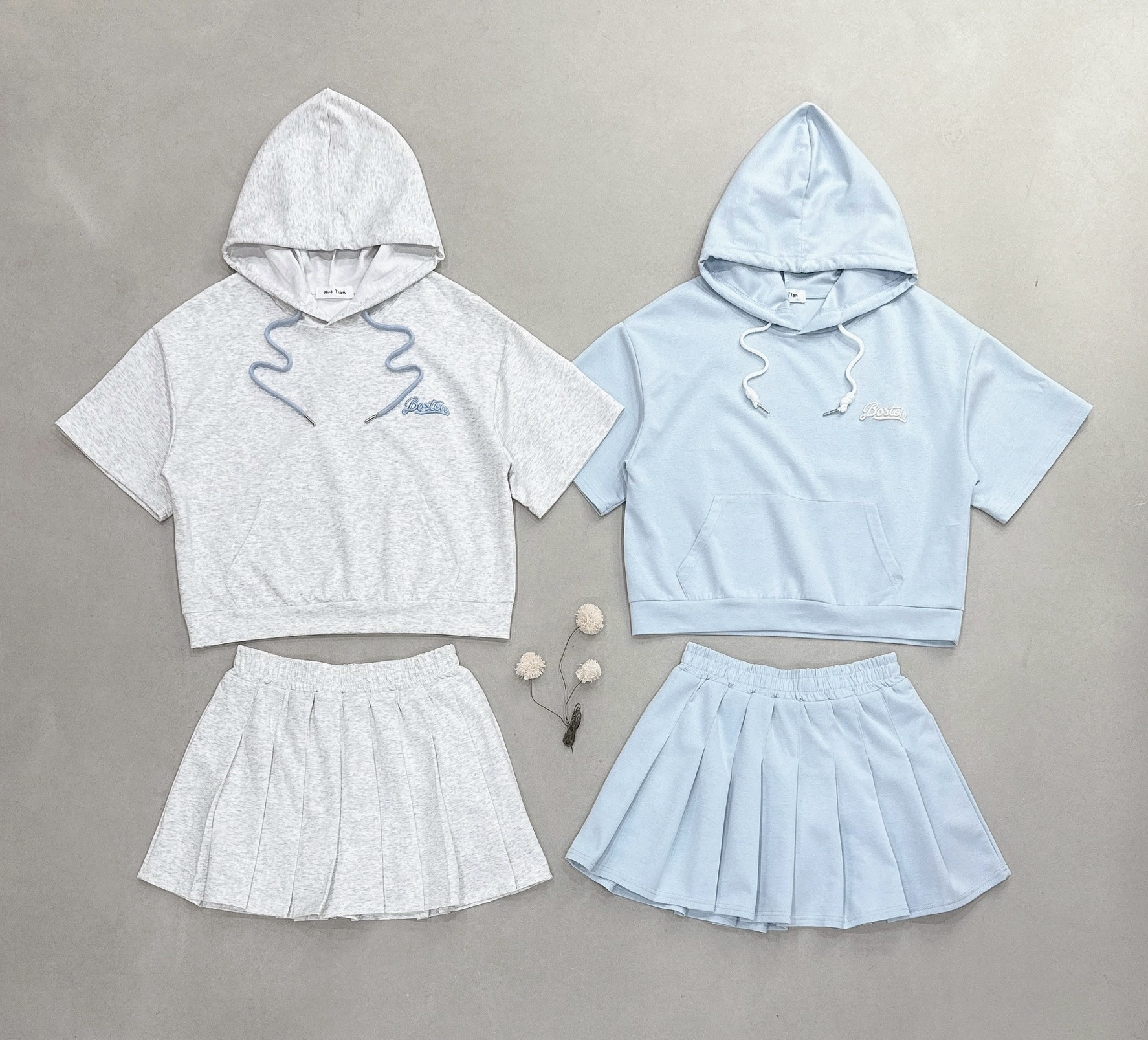 刺繡字連帽棉質衣+百摺褲裙