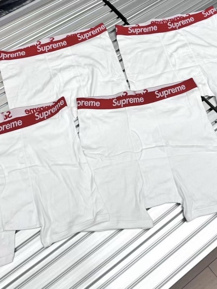 【預購】Supreme Week 1 x Hanes Boxer Briefs 2色 Karina 同款 四角褲 內褲 休閒褲 男女