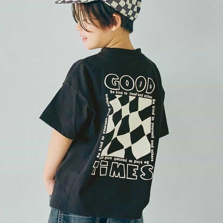 日本 90-140 黑白街頭印花上衣 2色