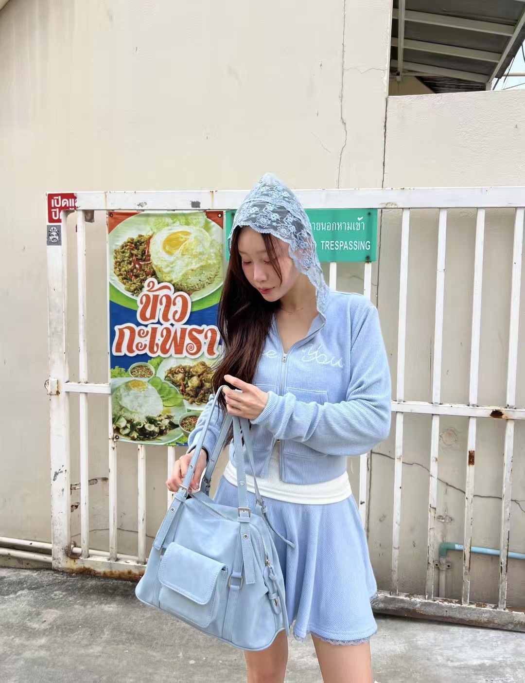 蕾絲連帽合身拉鍊外套  短傘裙(分售)