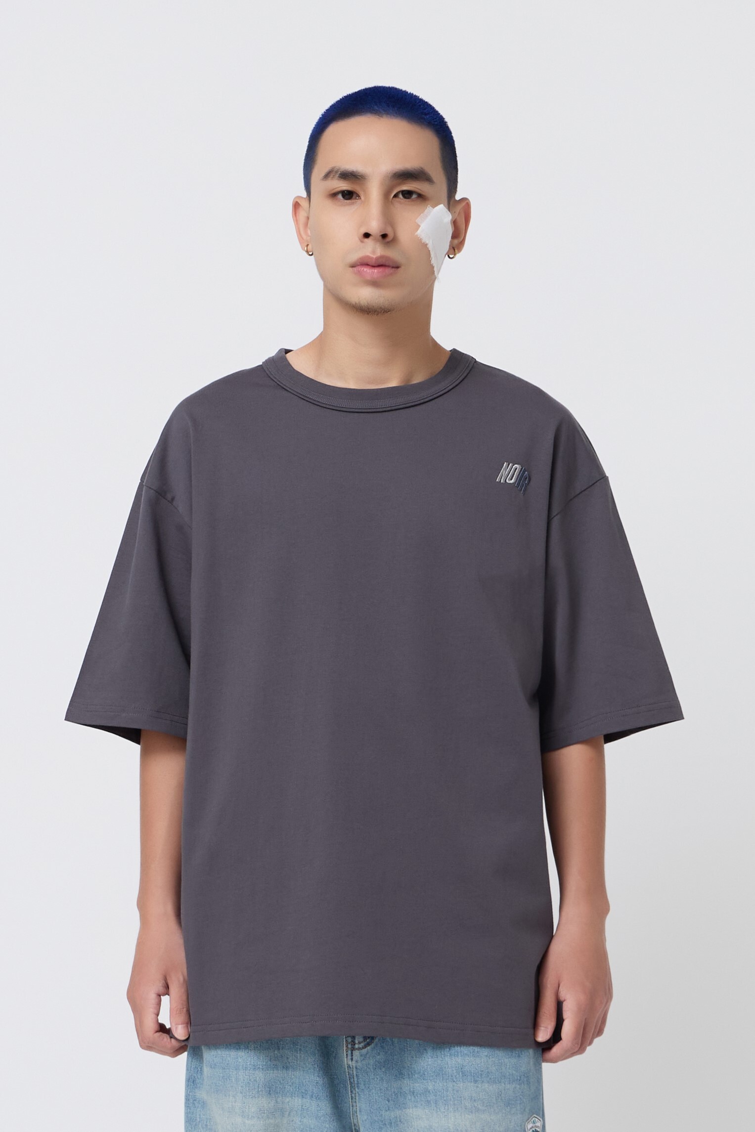 NOIR 立體LOGO刺繡短Tee