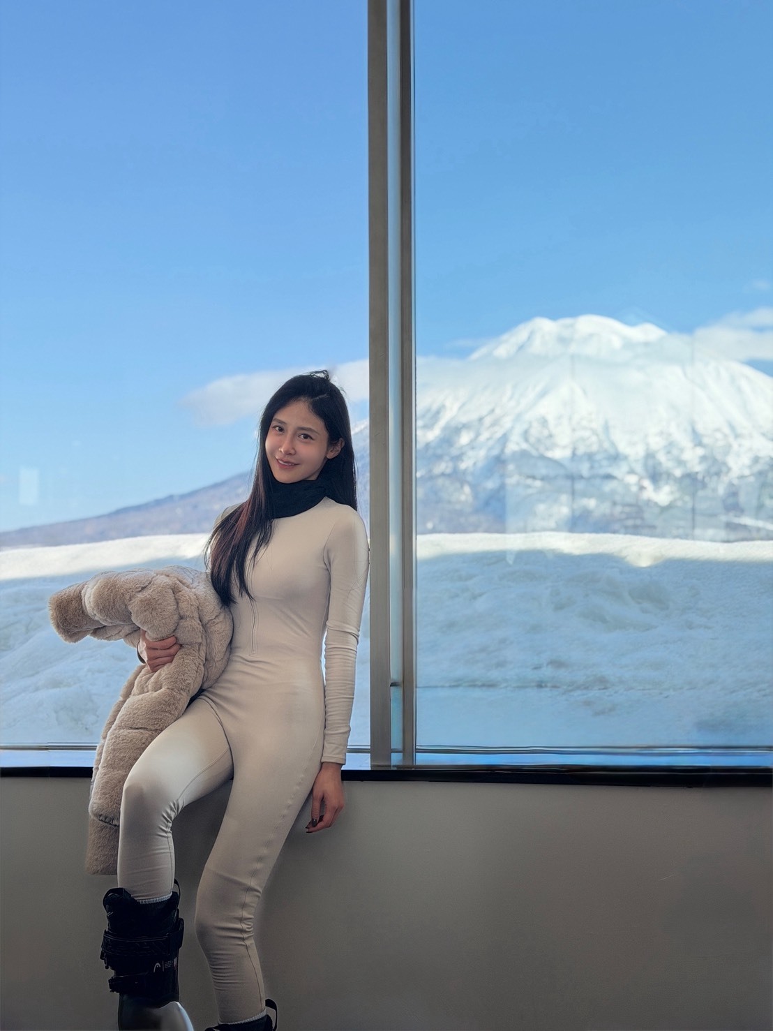 保暖加厚運動連身衣(含胸墊)