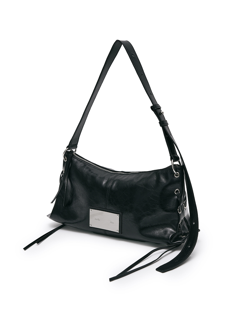 金屬孔環綁帶抽繩肩背包 黑色