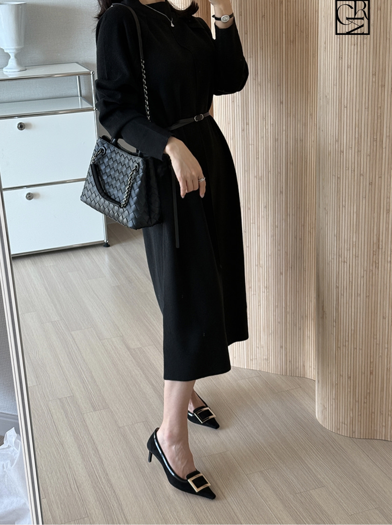 獨特壓摺感小立領澎澎袖針織長洋裝 / 2色