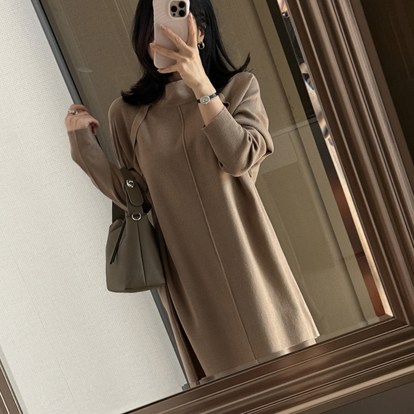 獨特壓摺感小立領澎澎袖針織長洋裝 / 2色