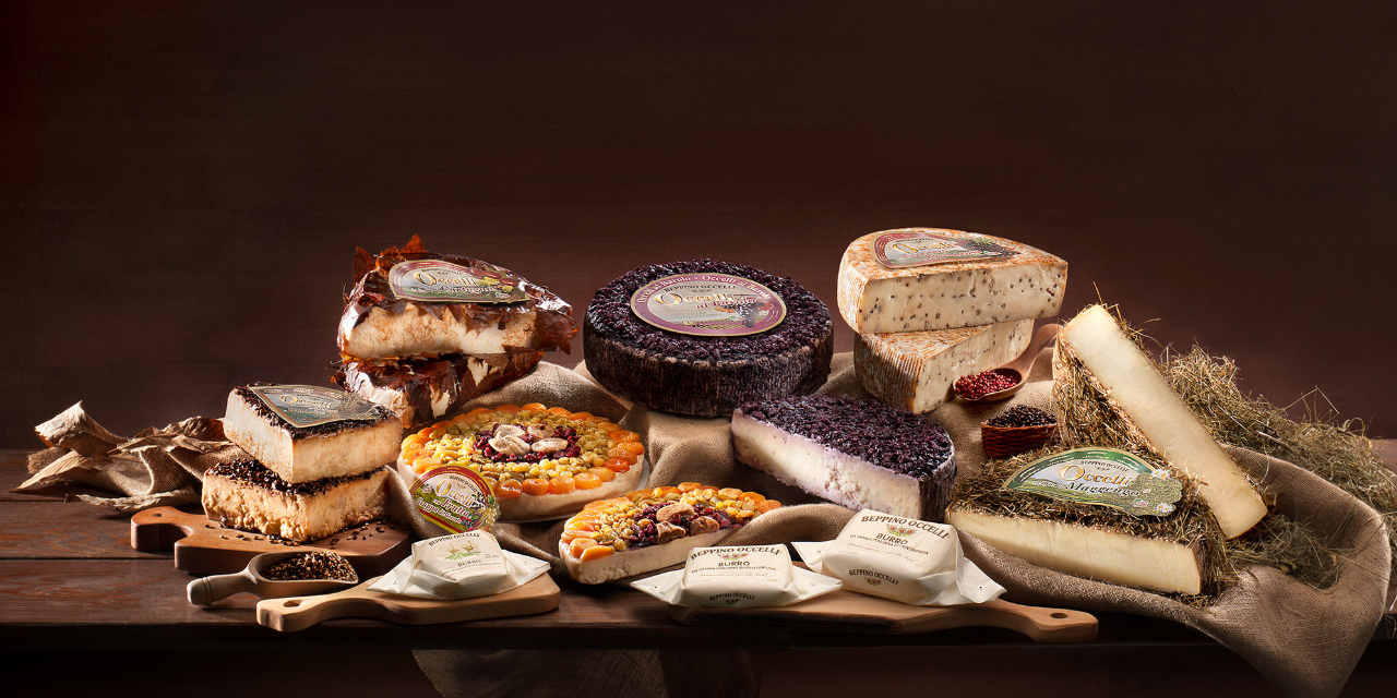 Beppino Occelli Sliced Black and Red Papper 140G