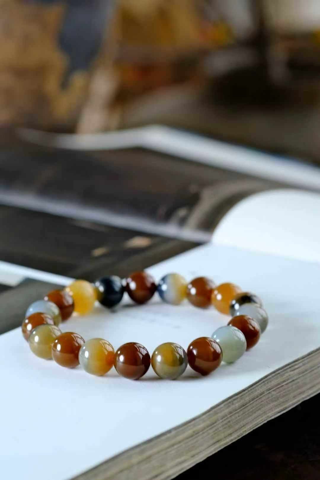 129715 和田玉新疆樓蘭三色手串 (10mm直徑)