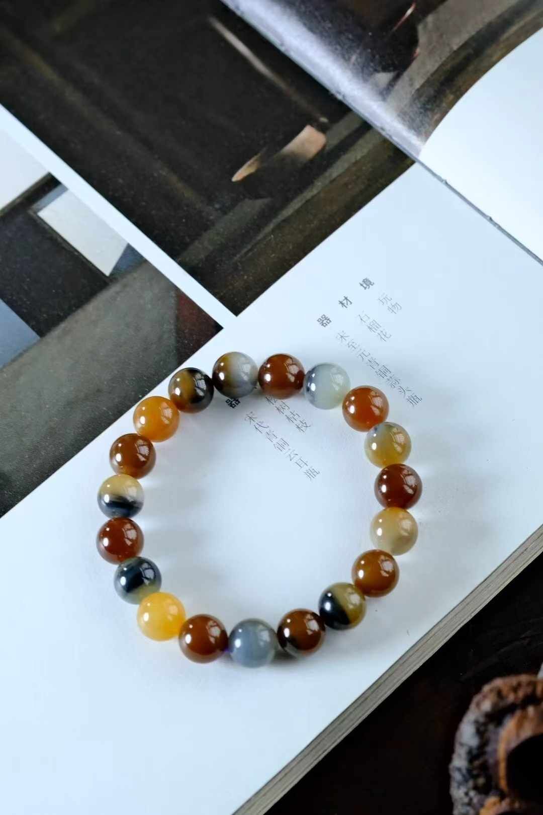 和田玉新疆樓蘭三色手串 (10mm直徑),天然和田玉軟玉