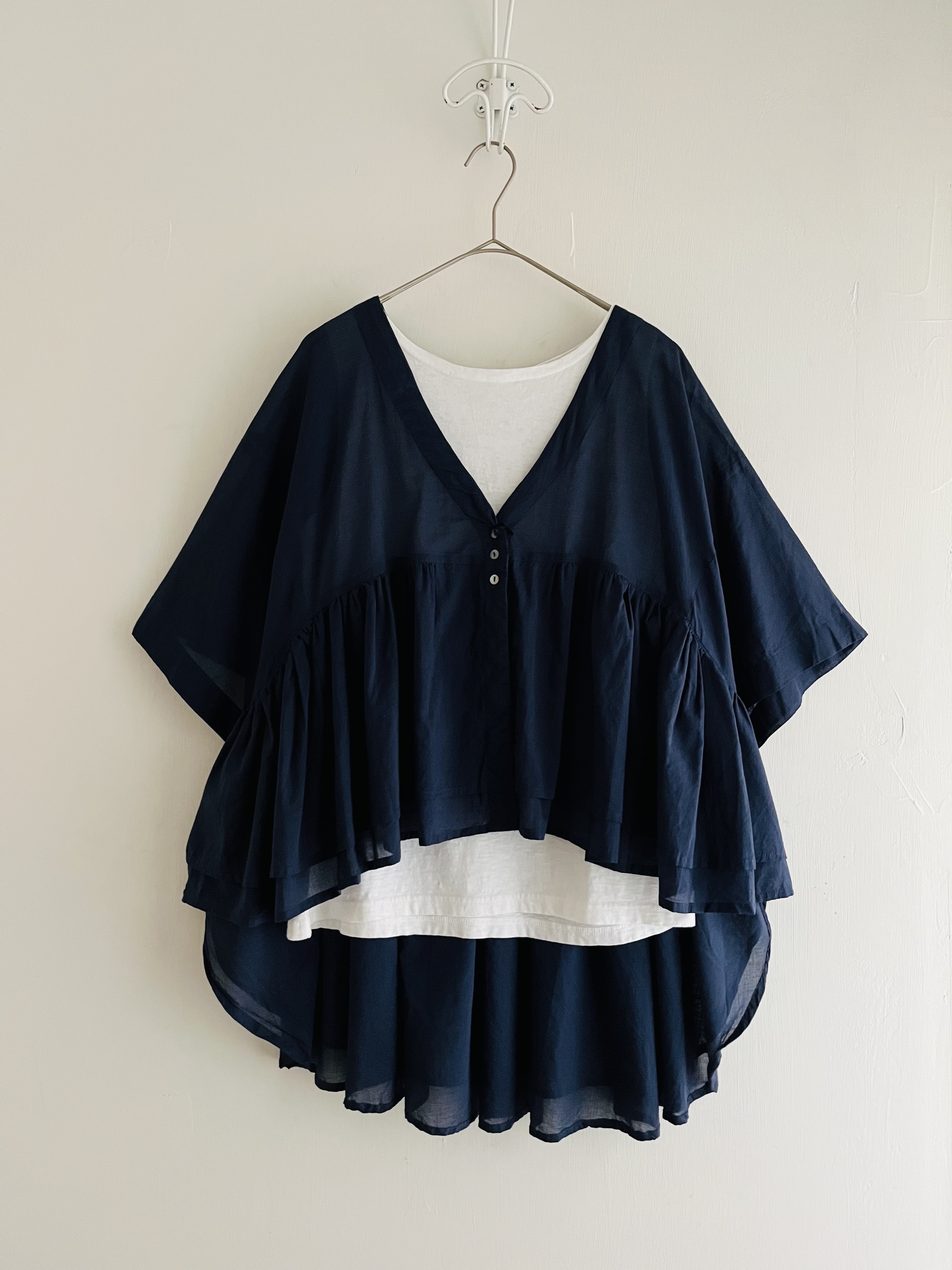 藍色V領層層疊top