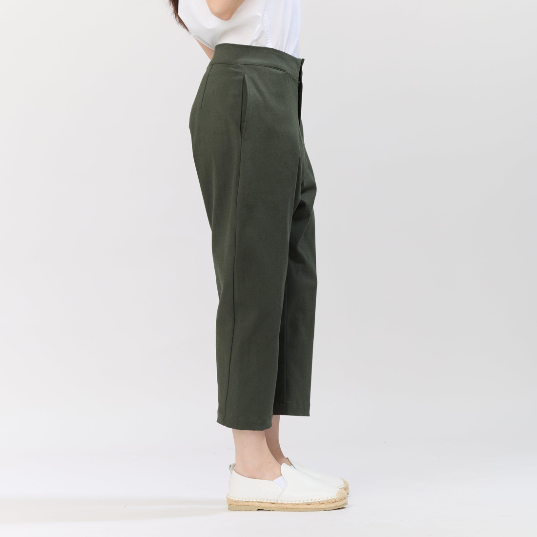 Caesar水洗棉質彈性老爺褲/橄綠