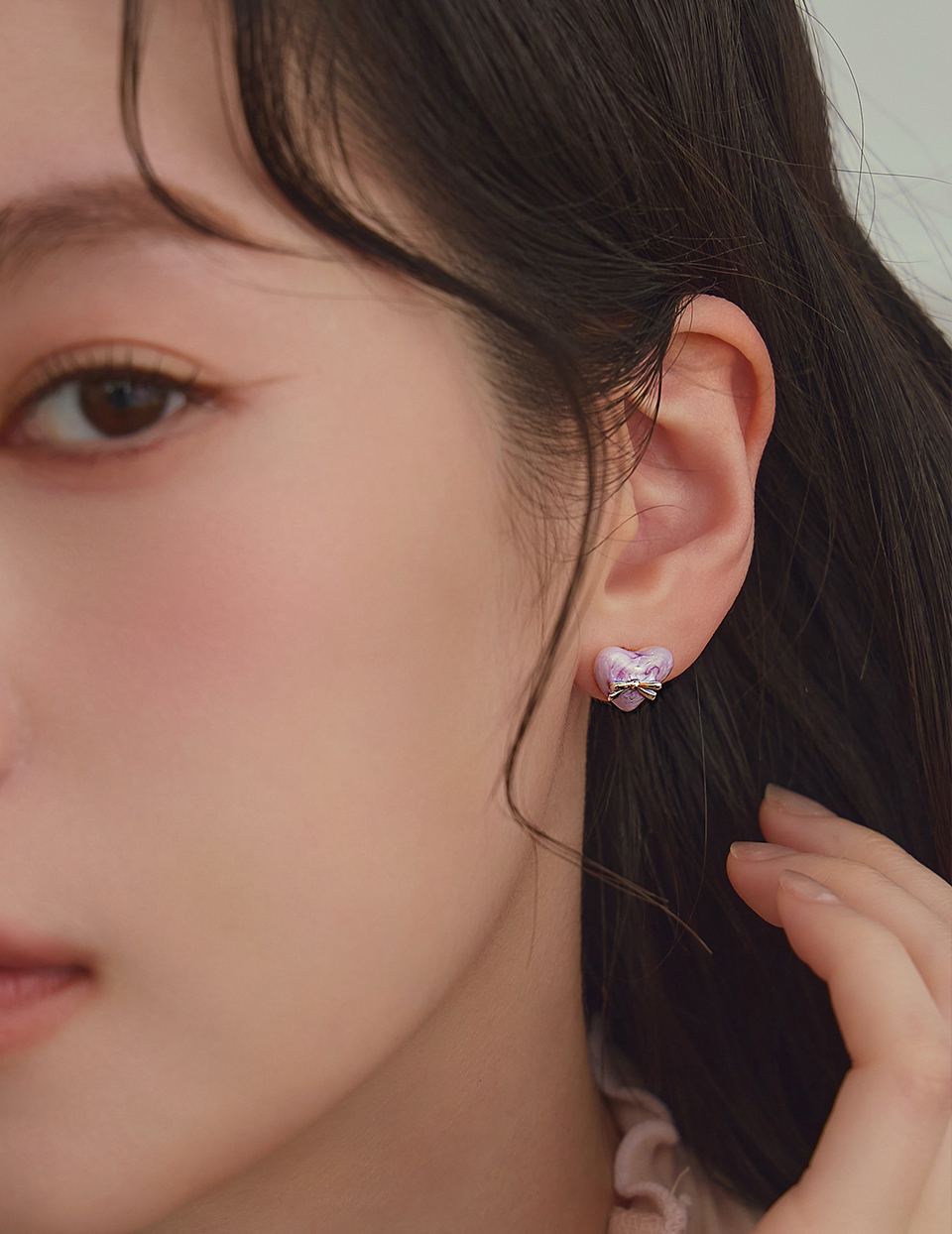 芋泥滴釉愛心蝴蝶結。針式耳環