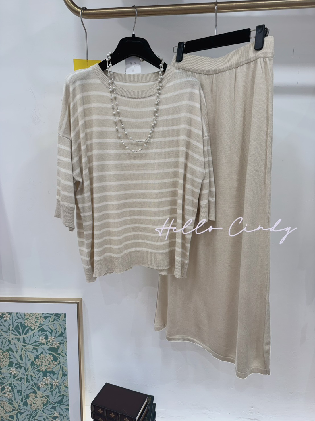 溫柔的淺杏色針織套裝