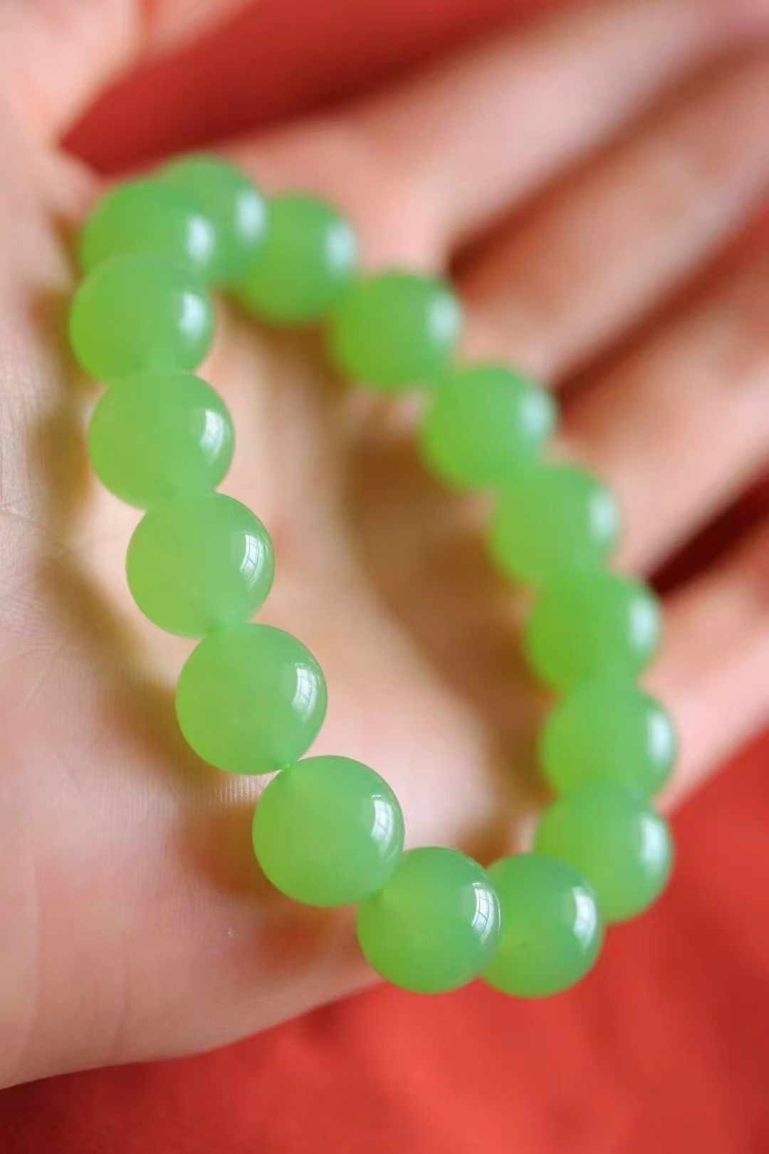 129726 和田玉翠青手串 (12mm直徑)
