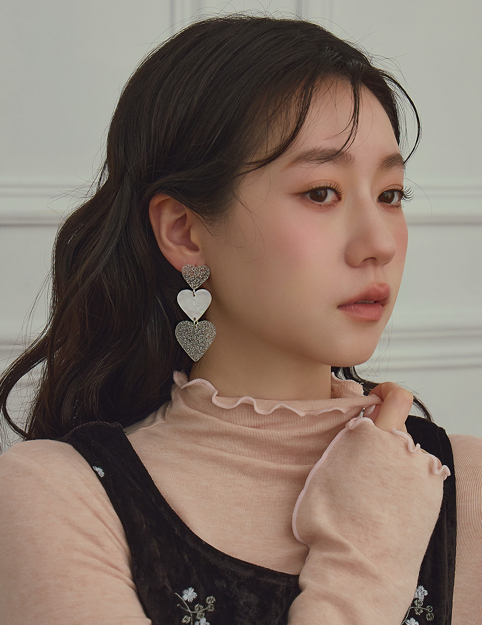 閃閃垂墜愛心。針式耳環(銀)