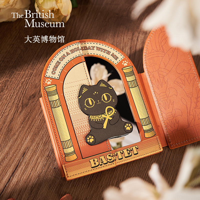 大英博物館｜安德森貓和她的朋友們系列｜巴斯特的假期開門磁吸化妝鏡-安卡款