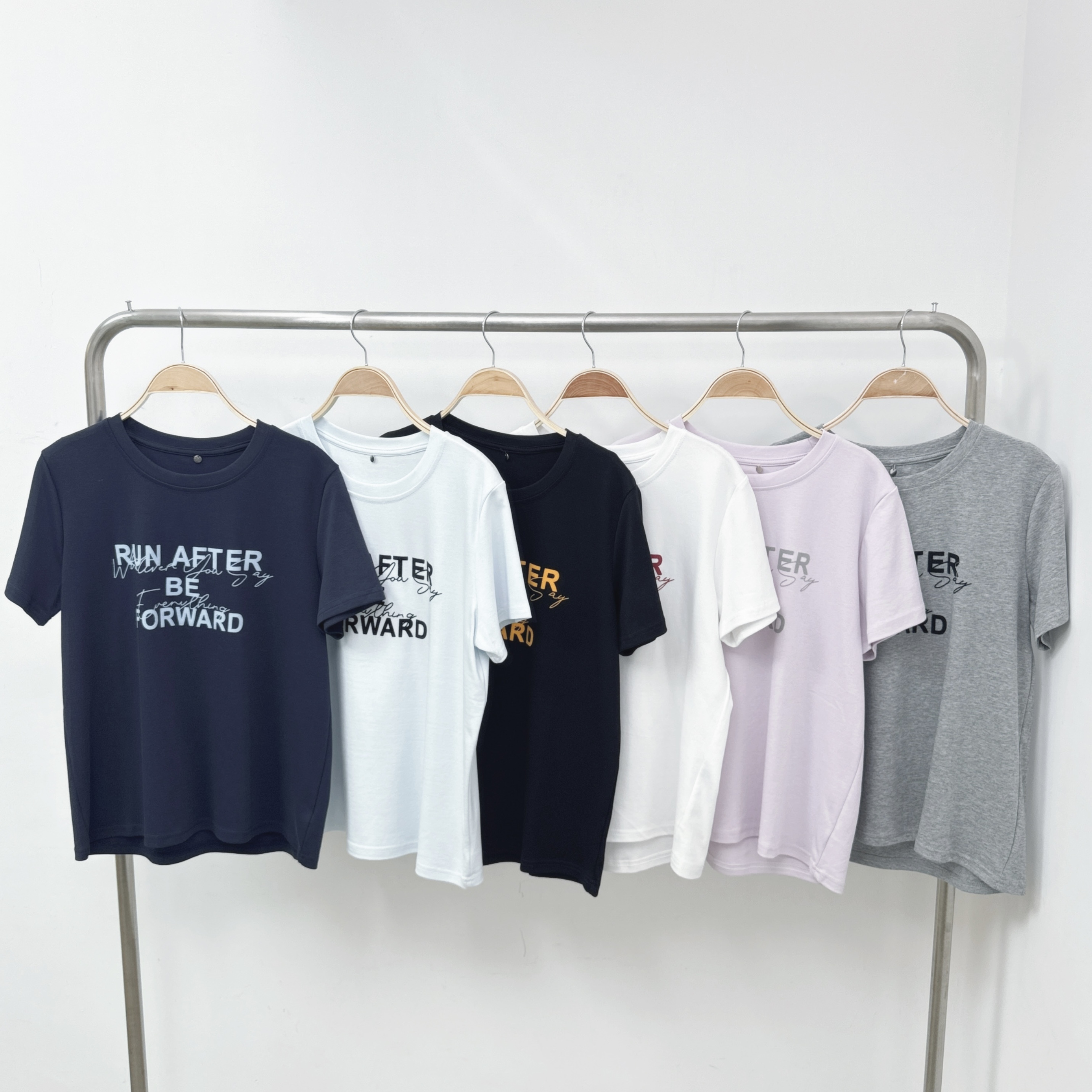 【預訂】絨面潦草雙重印字棉TEE (F37-F42)