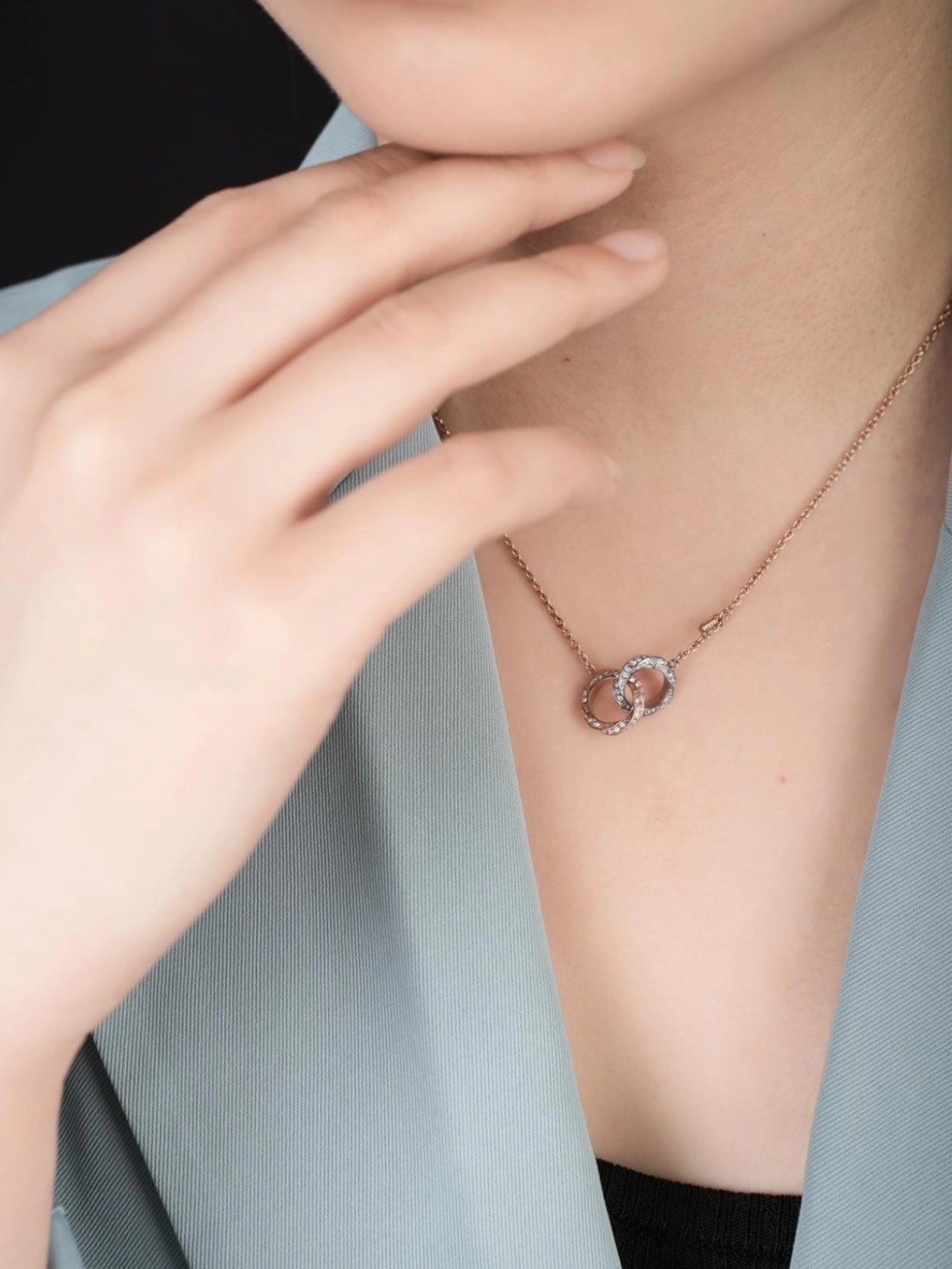 EMPORIO ARMANI 雙環 鑲鑽 項鍊