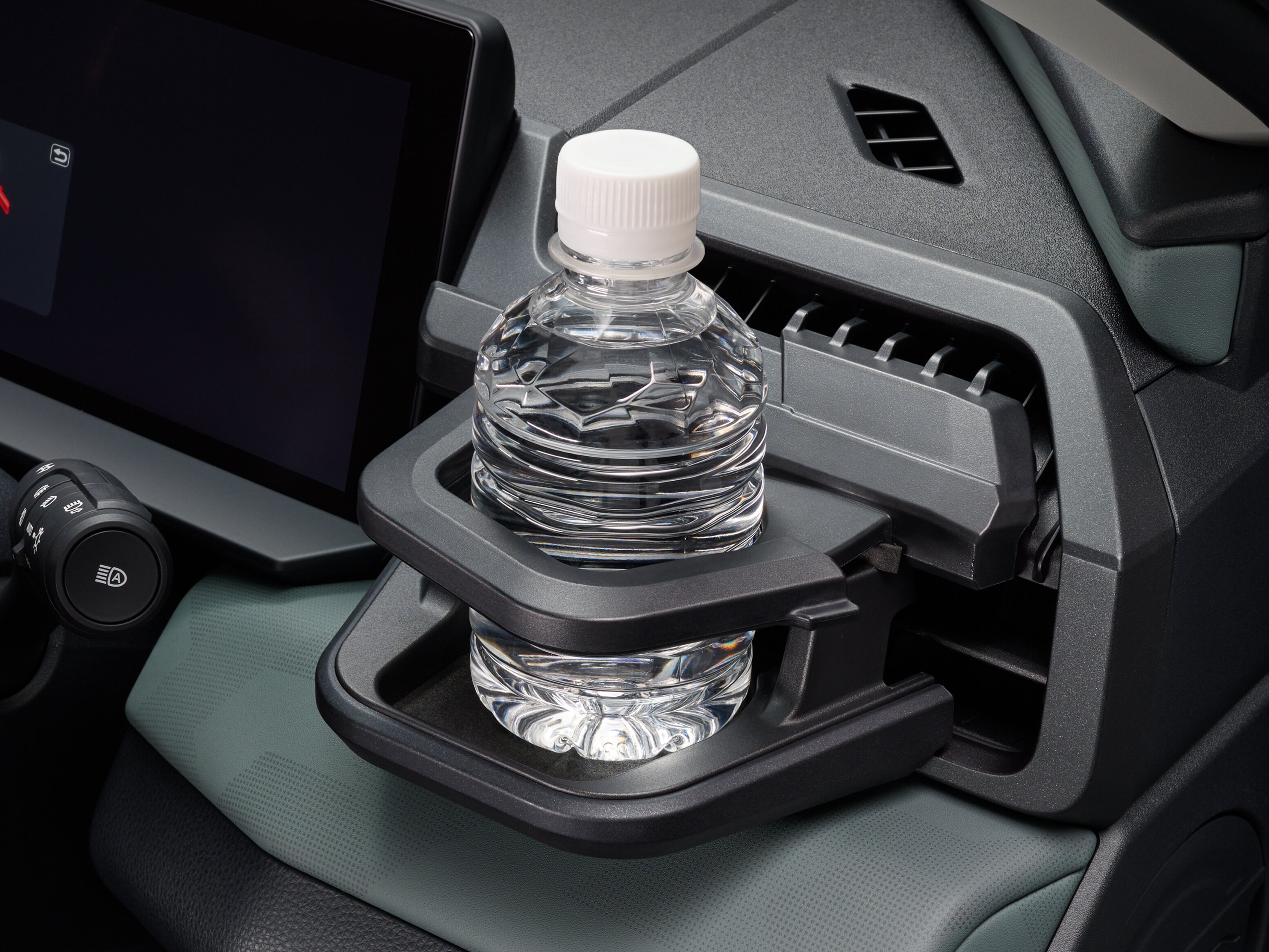 TOYOTA日規選配件-TZ-出風口置杯架 TOYOTA RAV4 6代