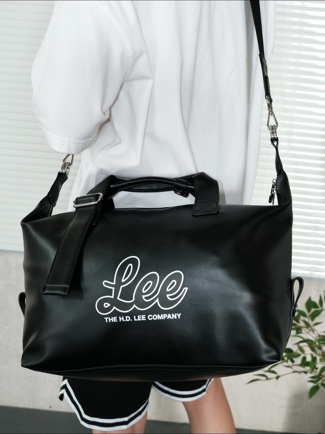 LEE 21L 經典大LOGO 大容量 行李包 健身包