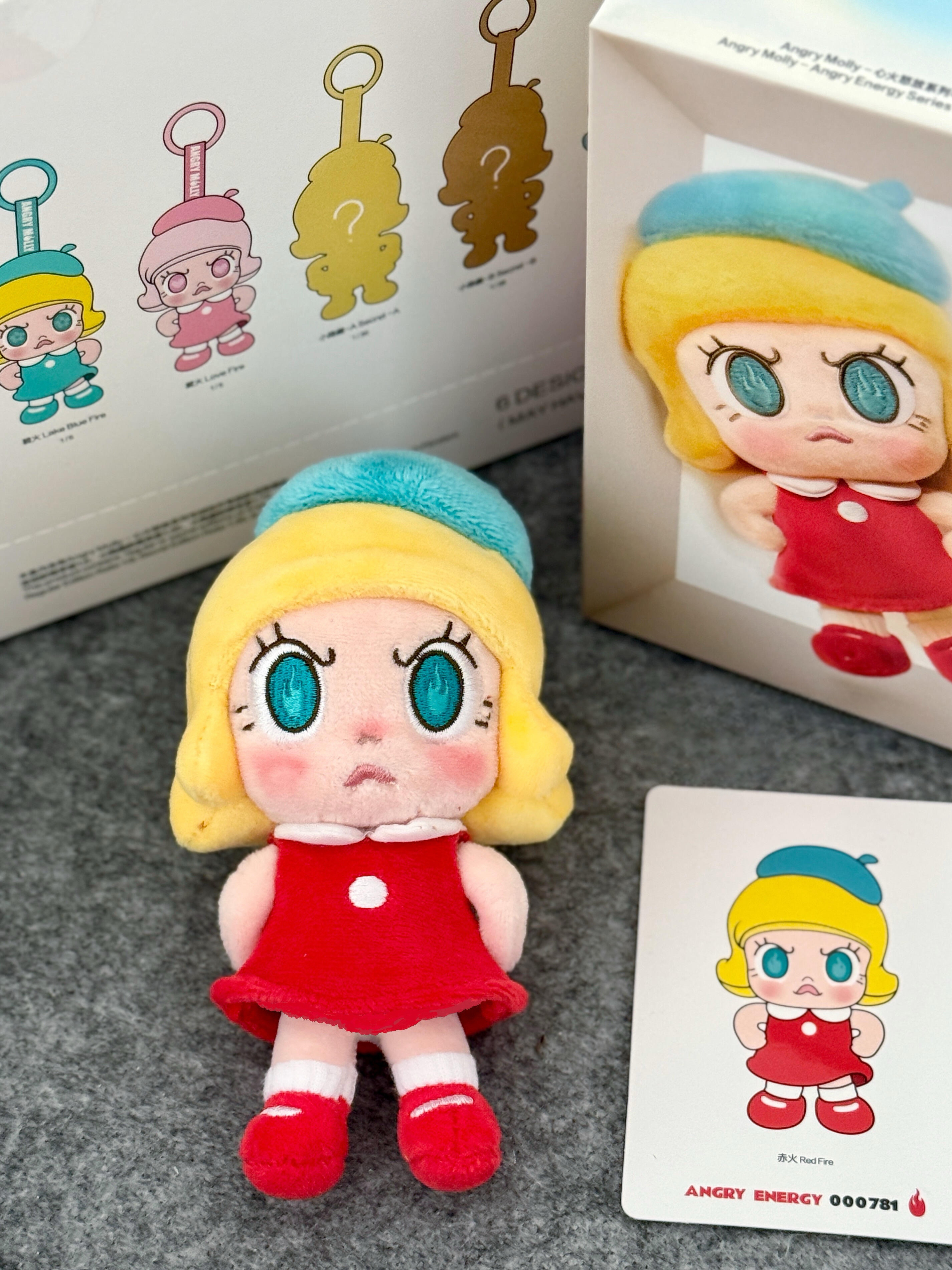 POPMART 泡泡瑪特 Angry Molly 心火怒放系列 毛絨掛件 莫莉 糖膠吊飾 毛絨公仔 吊飾 盲盒 6+2+1款(任買兩件711免運)/預購