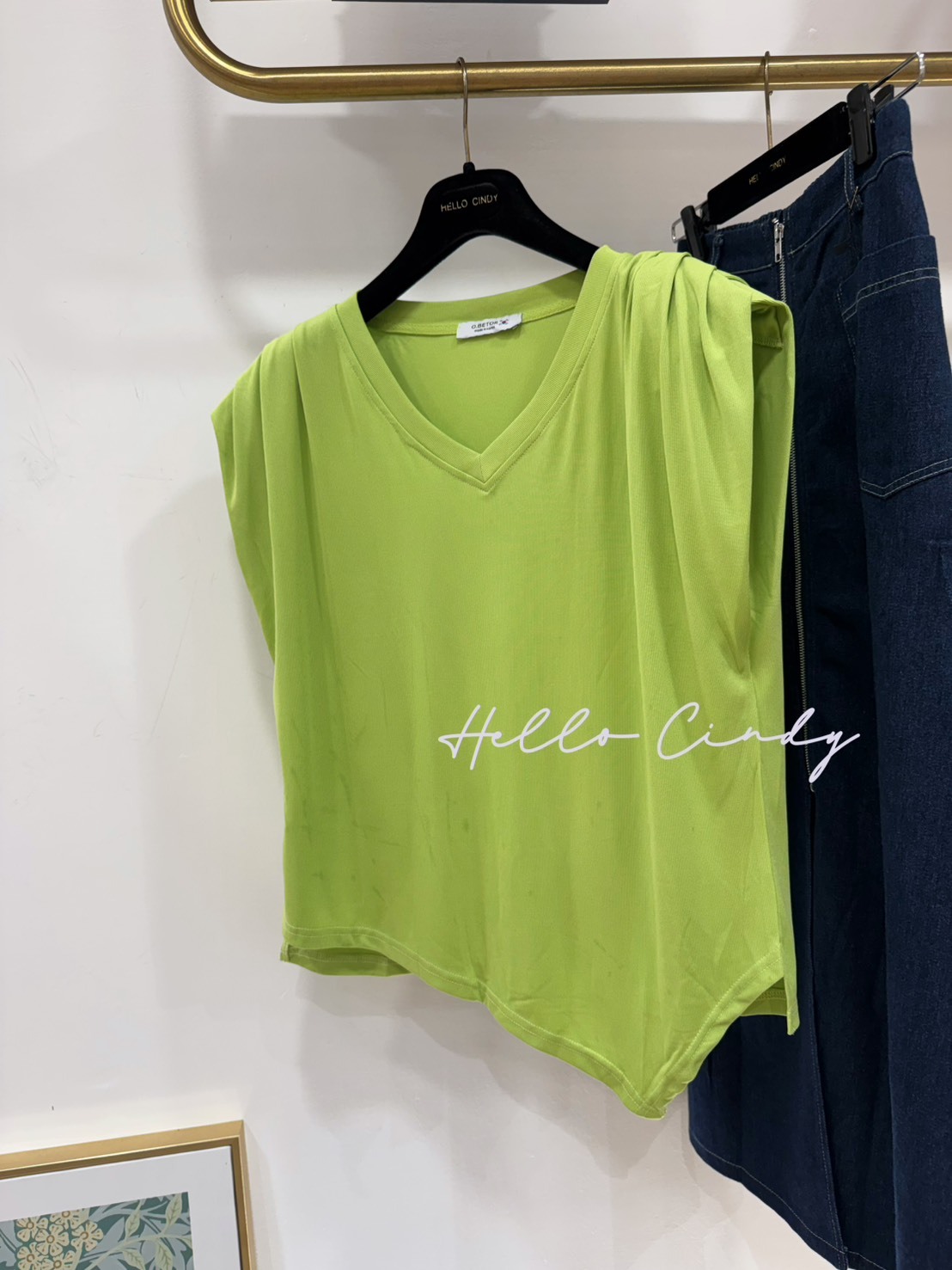 正韓超顯瘦微抓皺造型綠色上衣