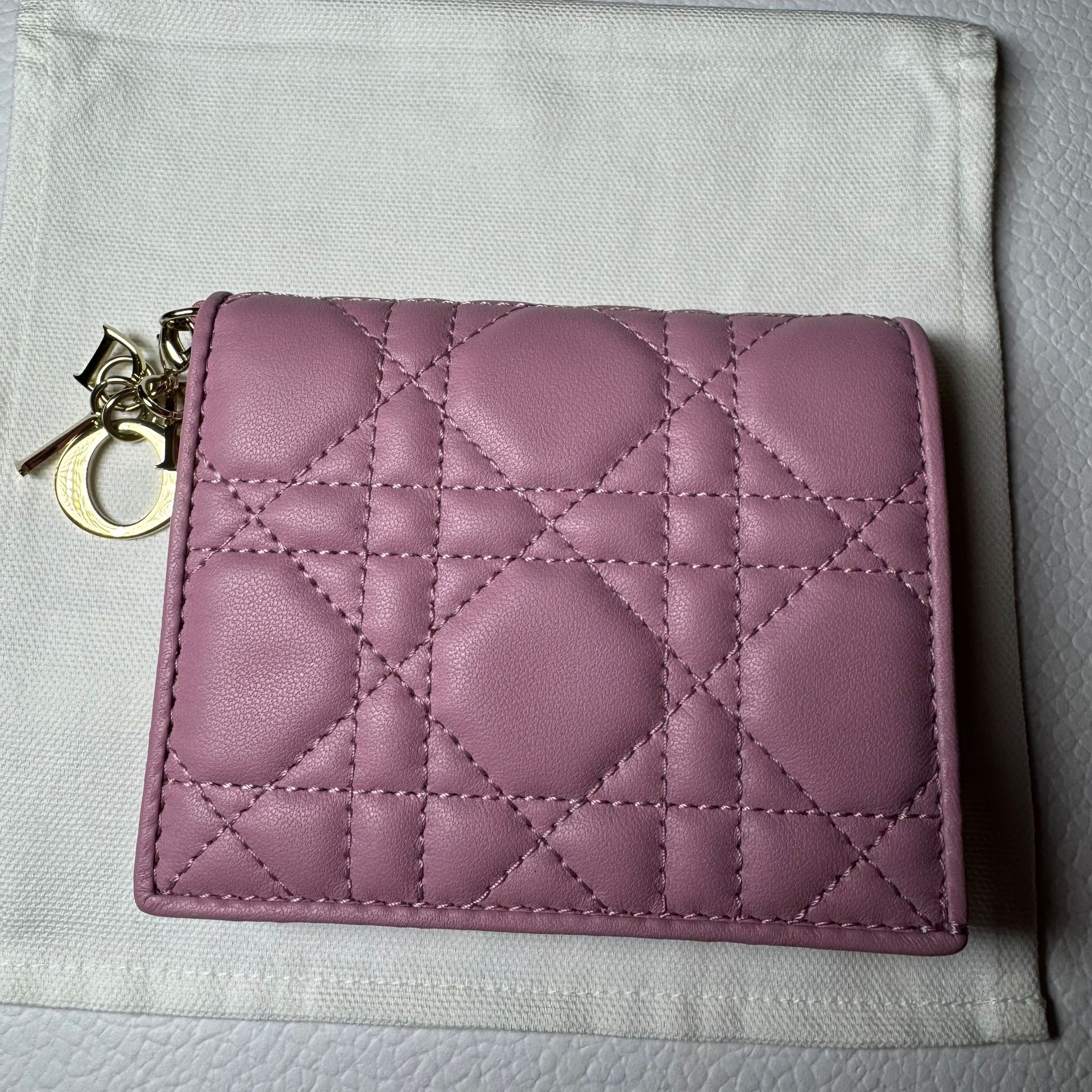 UK-GGG0301-072 LADY DIOR MEDIUM WALLET LAMBSKIN - 粉紫 (B13)