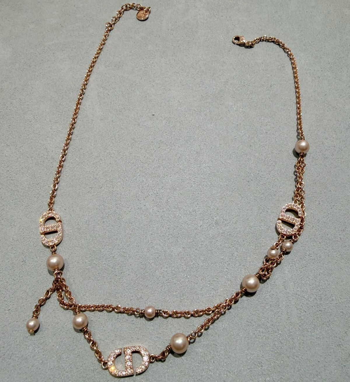 UK-GGG0301-076 Dior PETIT CD NECKLACE (B17)