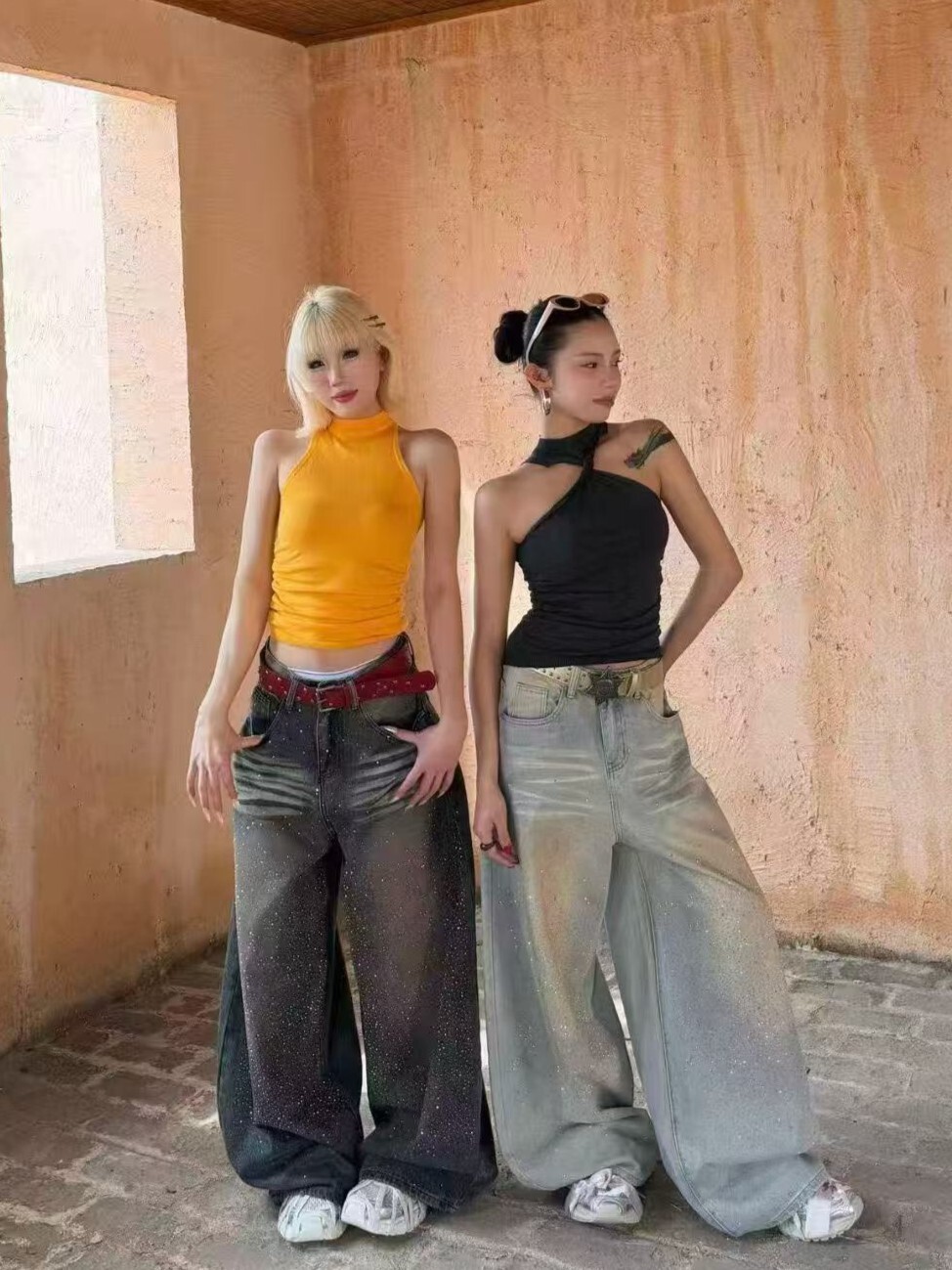 《S.V》閃耀燙鑽作舊彎刀褲