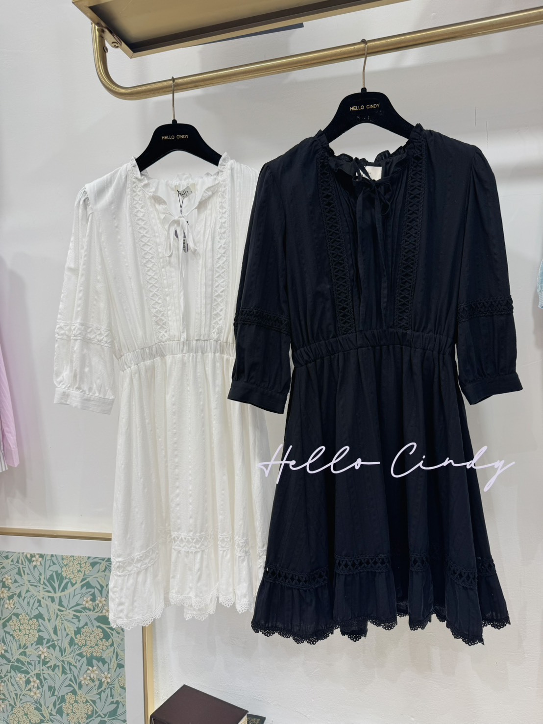 Baby系列 B02040 現貨-百貨精緻款～法式超美燒花蕾絲縮腰短洋裝