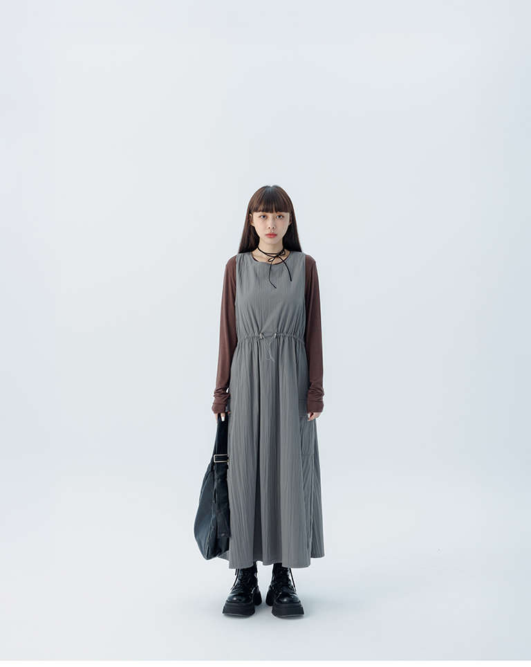 Sleeveless workwear long dress with drawstring design, available in two colors.【01087133】in stock+pre-order