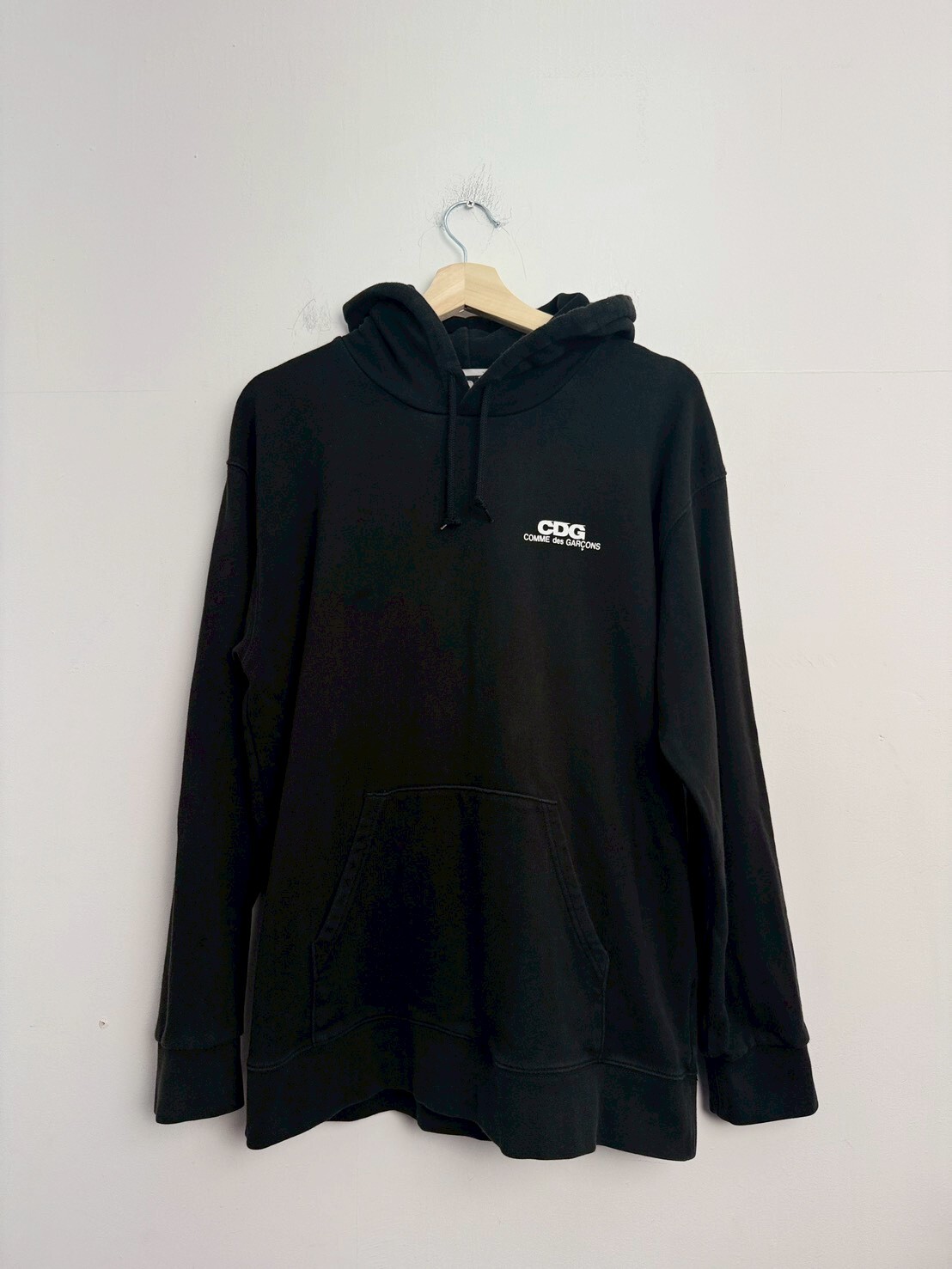 COMME DES GARCONS Small Logo Printed Hoodie SIZE XXL
