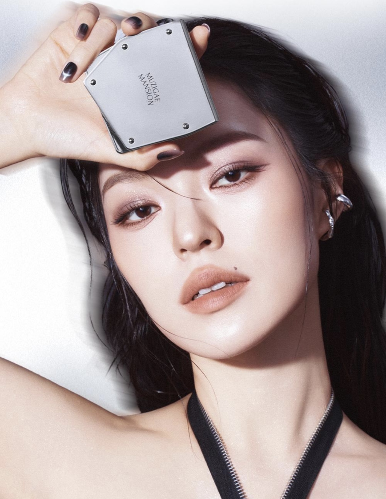 【1/3 - 7/3 韓國連線OY大促銷】Muzigae Mansion柳釘時尚感型格氣墊粉餅