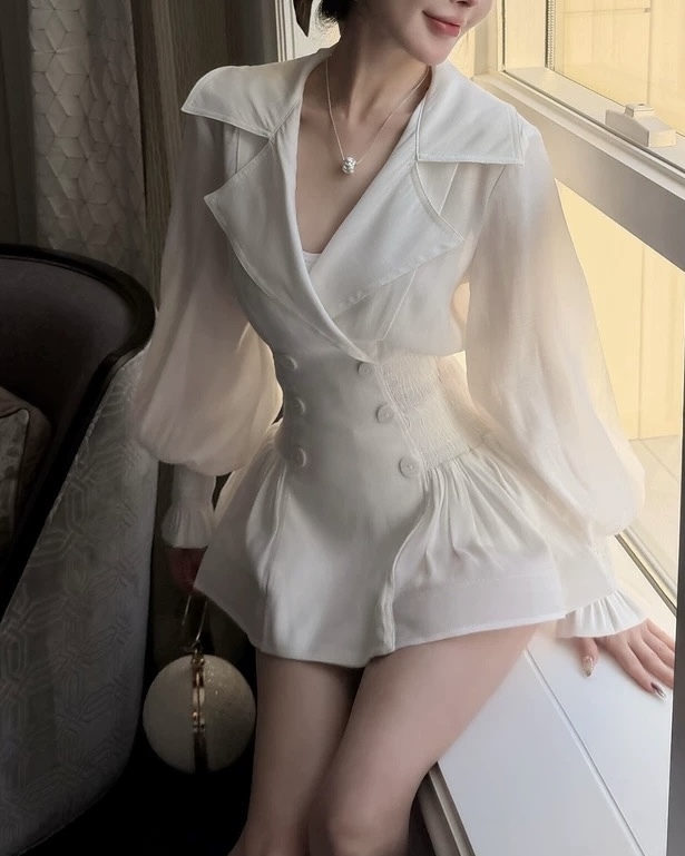 設計師家風衣翻領雙排六扣收腰洋裝