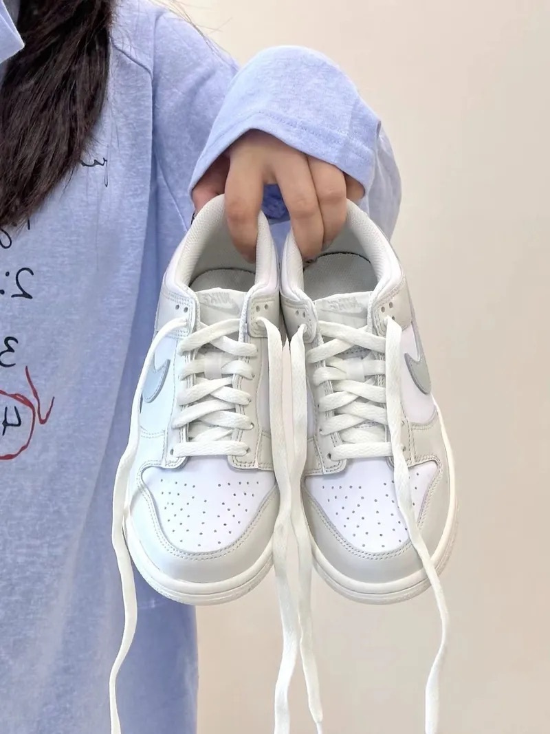 代購-Nike Dunk Low (GS) " Phantom Light Silver " 幻影灰 柔枝嫩葉 灰綠 FB9109-109