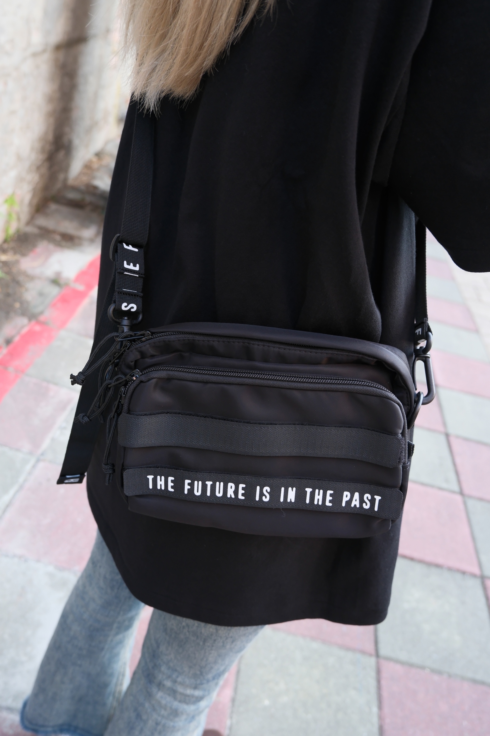 Human Made MILITARY POUCH 戰術小包 / 戰術迷你包 斜背包