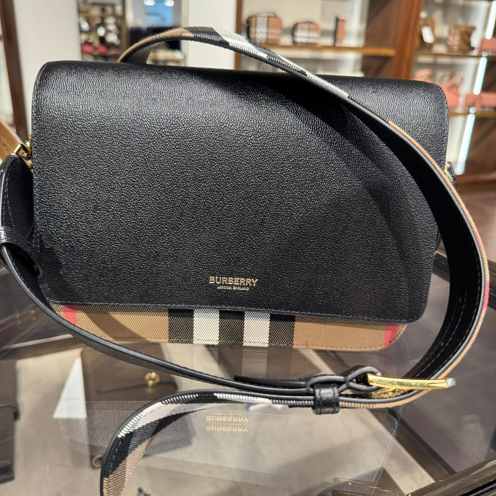 UK-GGG0302-102 手袋80840251 (A3)