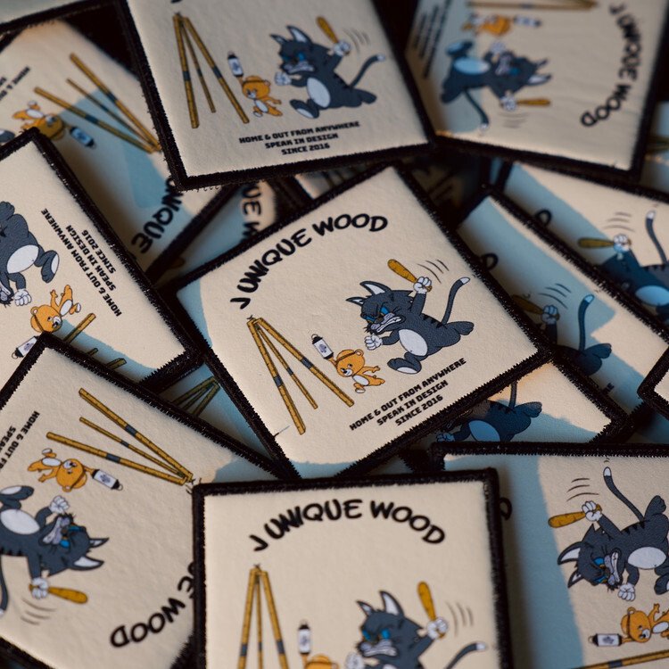 韓國 - J unique wood 小布章