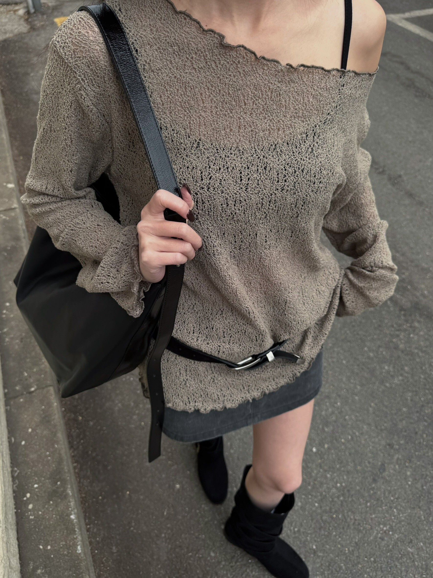 (現貨)🇰🇷#AL116 木耳滾邊長版針織衣(綠/黑/米白)