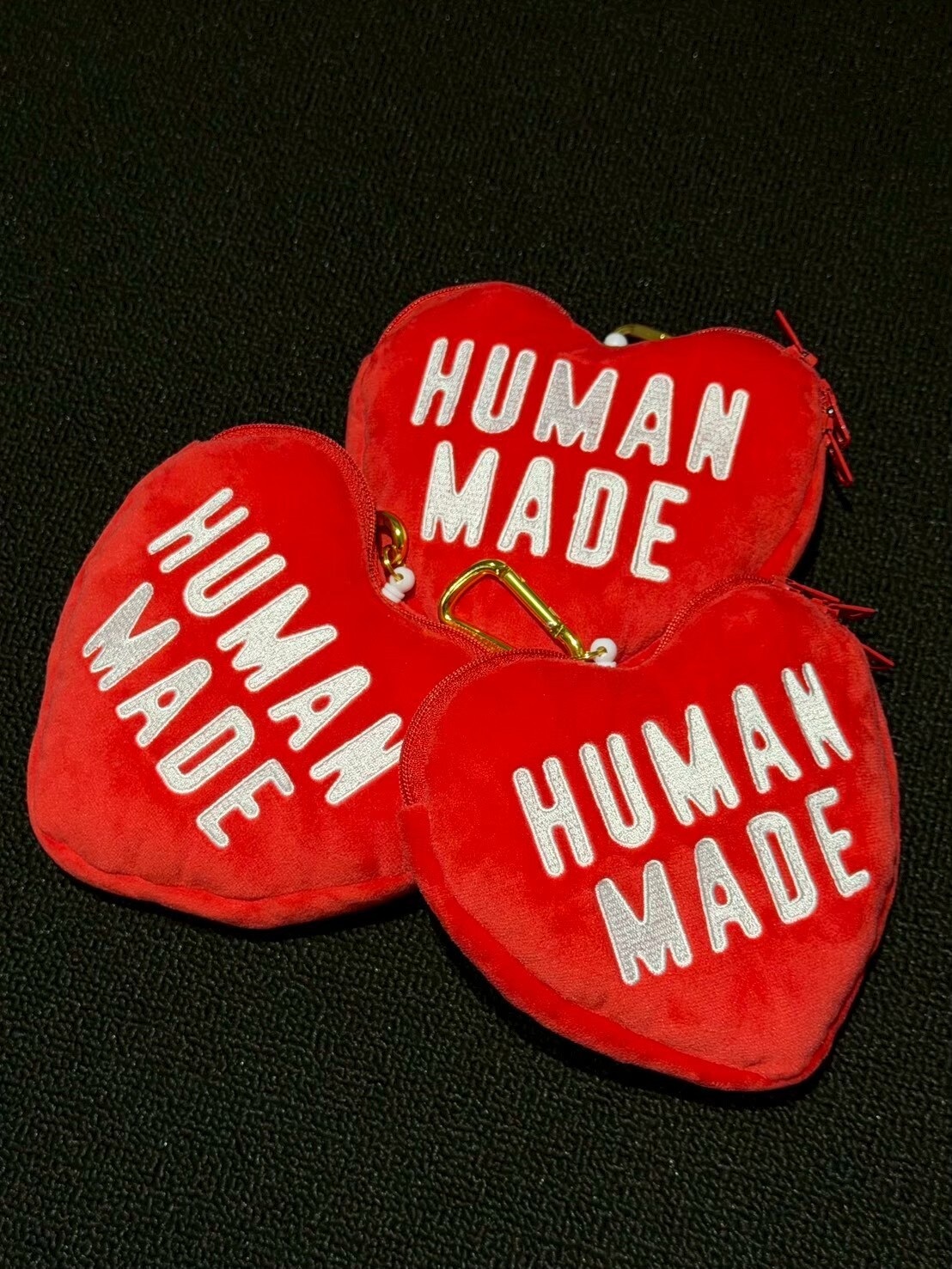 HUMAN MADE 立體愛心造型 伸縮掛勾 零錢包 毛毛包